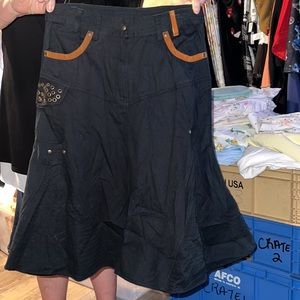 Etc 100% cotton m flared skirt with brown detail excellent condition